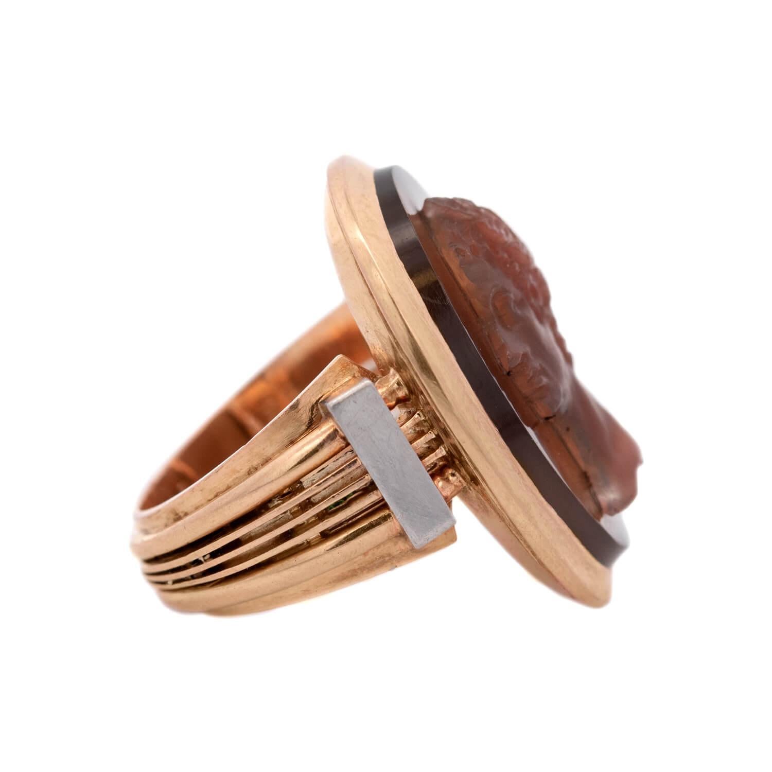 Viktorianischer 18k Sardonyx Kamee Ring im Zustand „Gut“ im Angebot in Narberth, PA