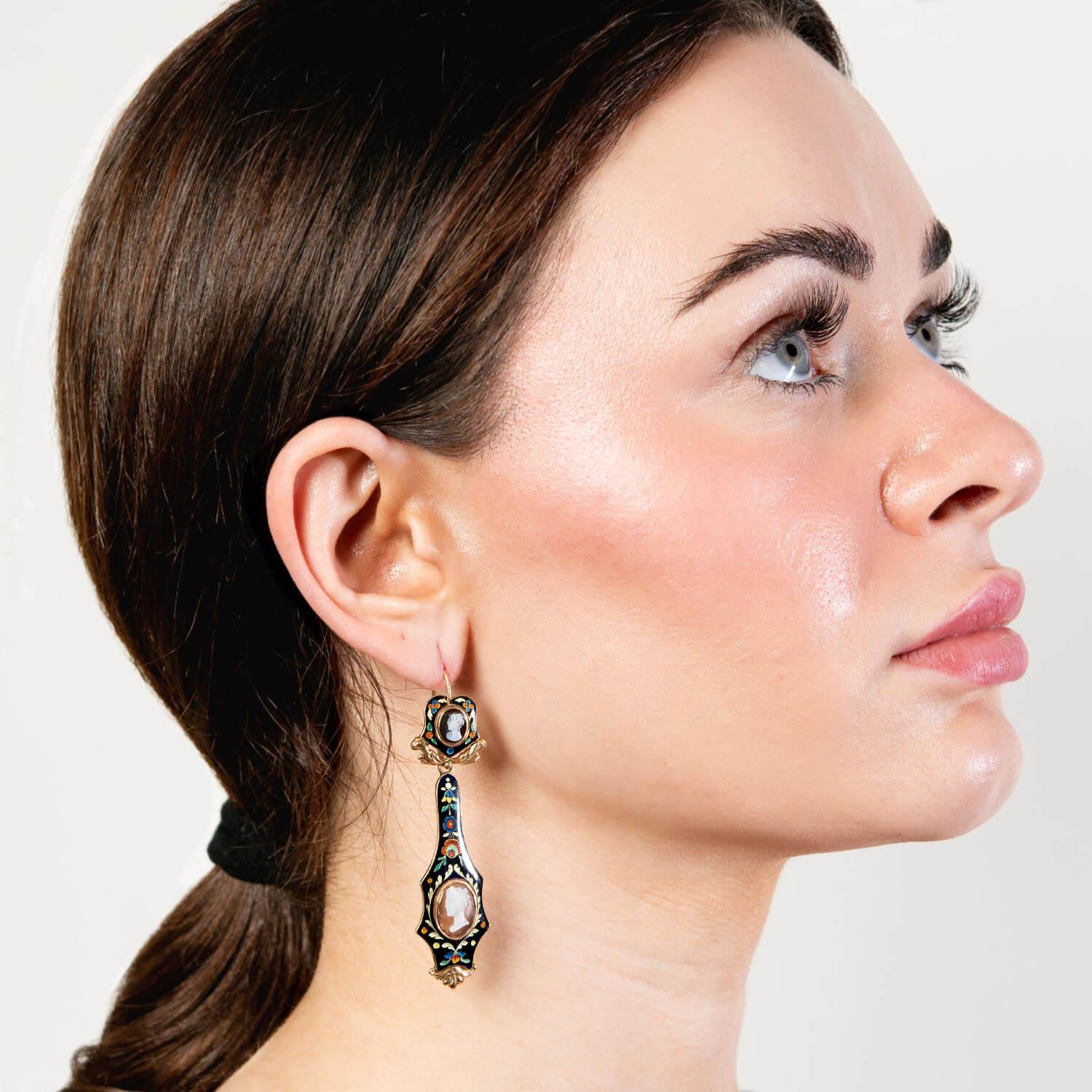 Victorian 18k Shell Cameo Swiss Enamel Day/Night Earrings For Sale 2