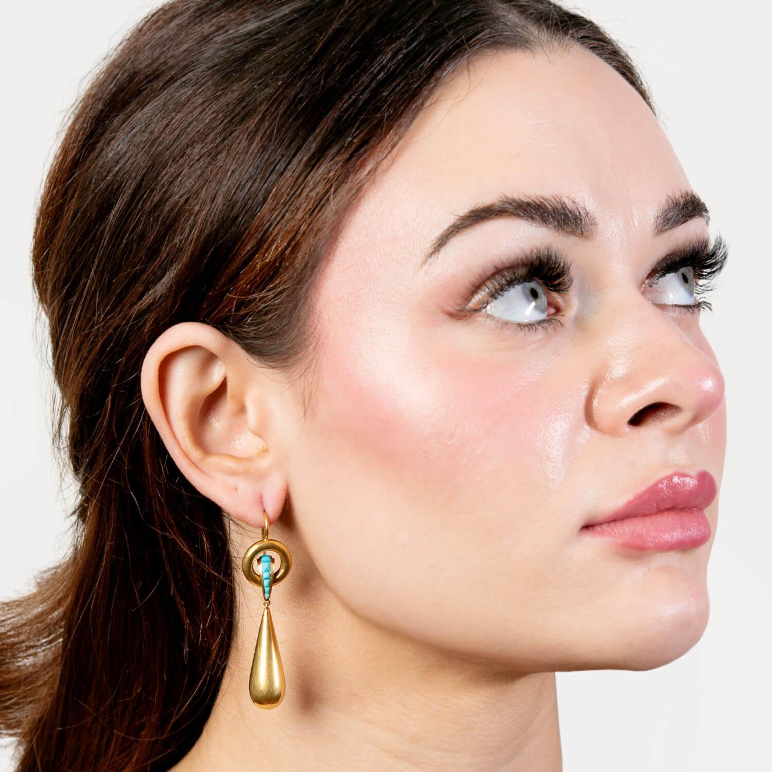 Non taillé Victorian 18k Turquoise Drop Earrings en vente