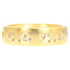 Victorian 18K Yellow Gold 0.75 Carat Rose Cut Diamond Brushed Bangle