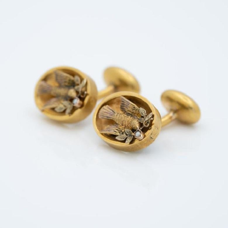 Round Cut Victorian 18 Karat Gold and Natural Pearl Doves of Peace Cufflinks, circa 1880s For Sale