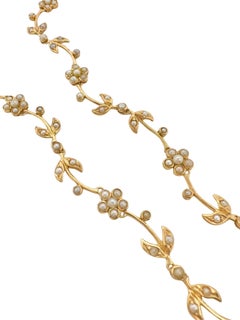 Victorian 18k Yellow Gold and Seed Pearls Flower Necklace
