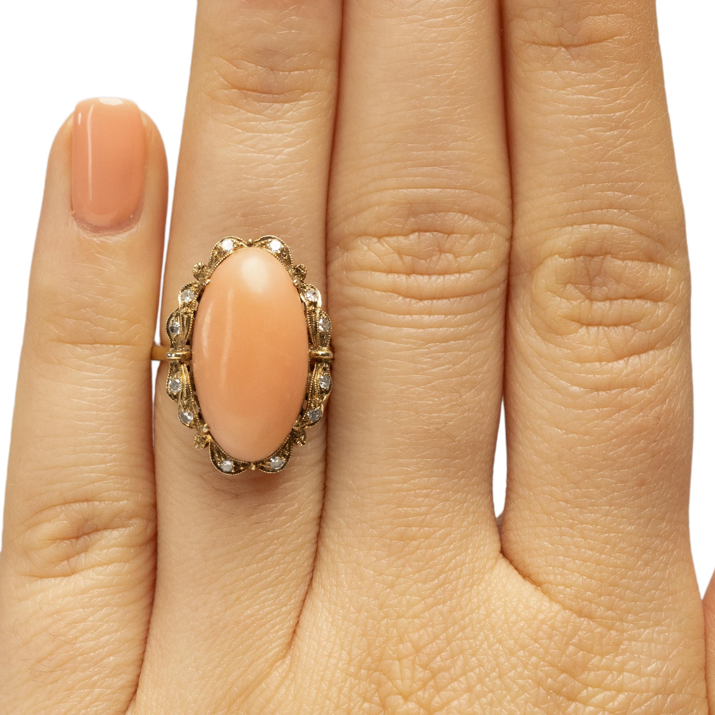 Cabochon Victorian 18K Yellow Gold Angel Skin Coral Statement Ring with Scalloped Edges