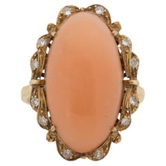 Vintage Victorian 18K Yellow Gold Angel Skin Coral Statement Ring with Scalloped Edges
