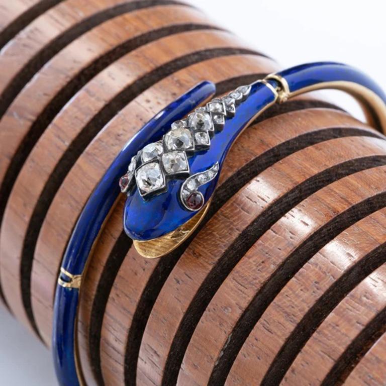 Victorian 18K Yellow Gold, Blue Enamel and 3.0 Carat Diamond Snake Wrap Bracelet In Good Condition In New York, NY
