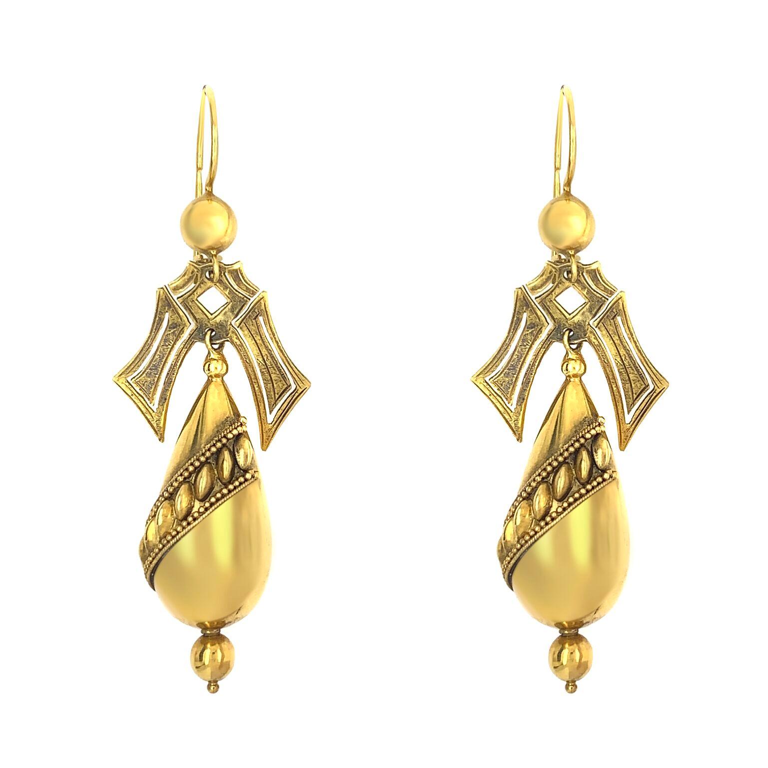 Women's Victorian 18 Karat Yellow Gold Earrings For Sale