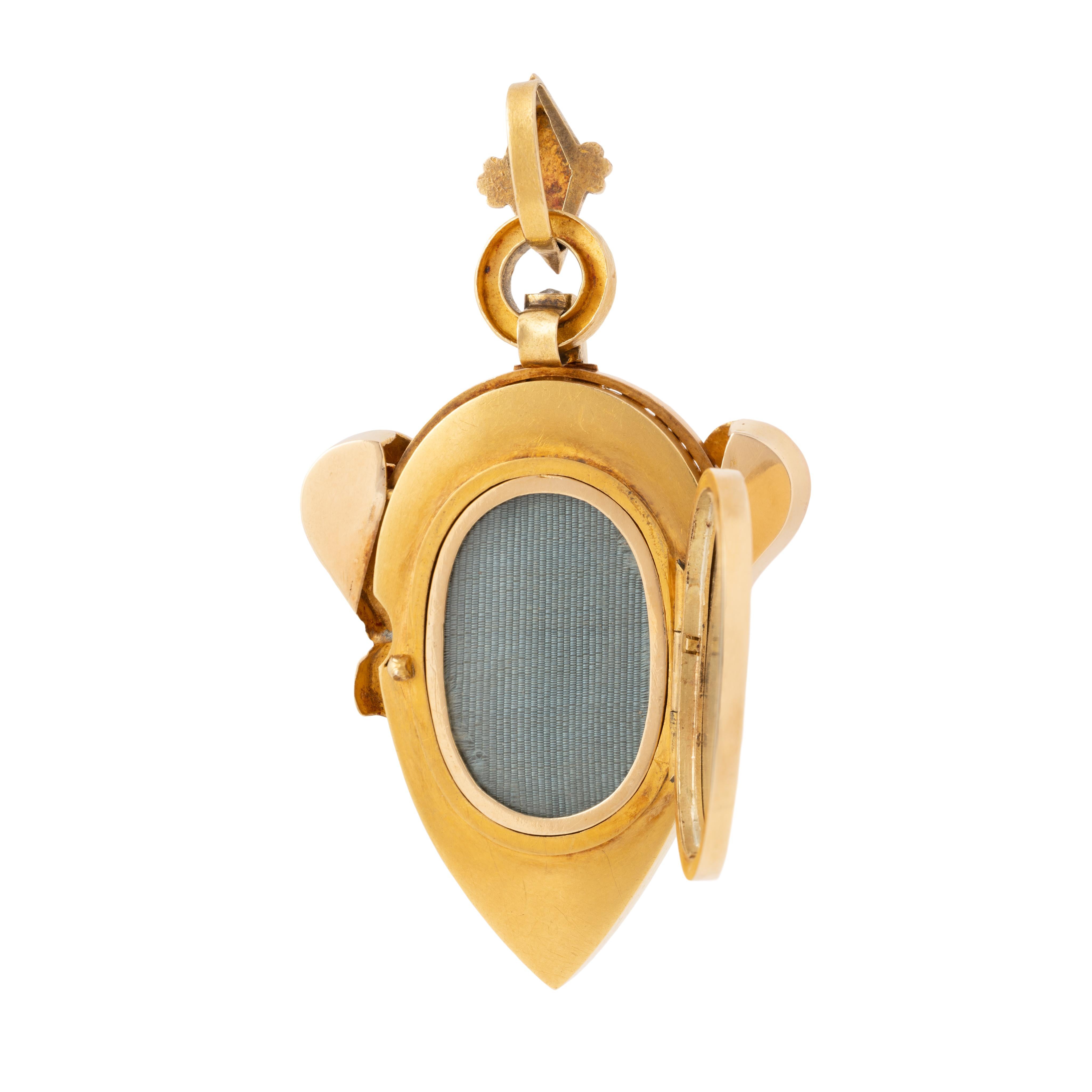 Victorian 18k Yellow Gold Harp-shaped Locket with Rose-Cut Diamonds For Sale 1