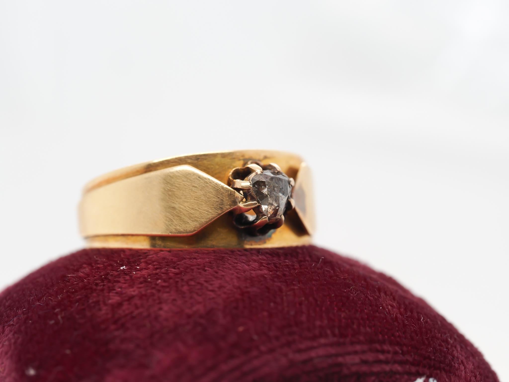 Women's Victorian 18K Yellow Gold Rose Cut Diamond Ring For Sale