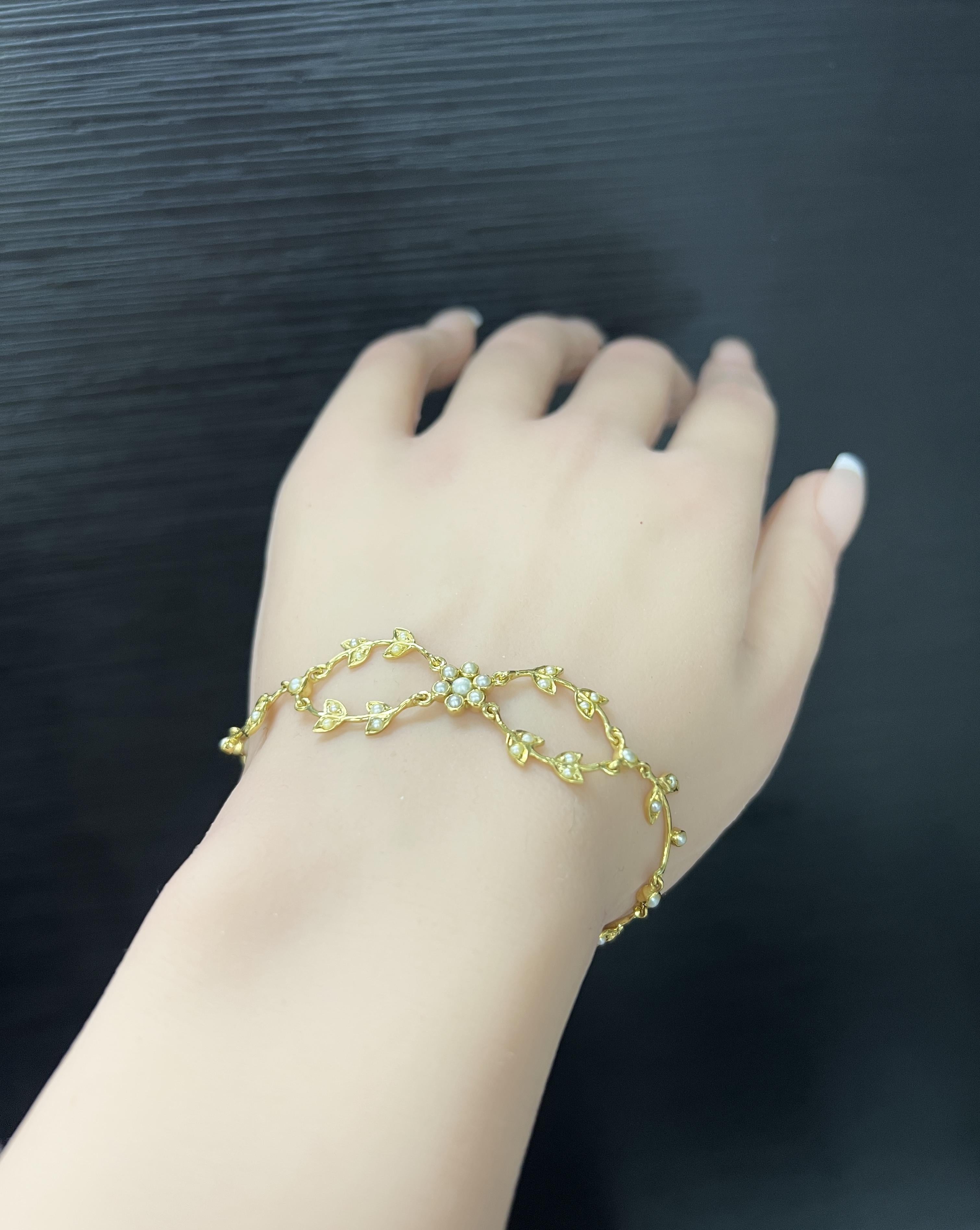 Pulsera Victoriana de Oro Amarillo de 18k con Perlas de Siembra Cuenta en venta