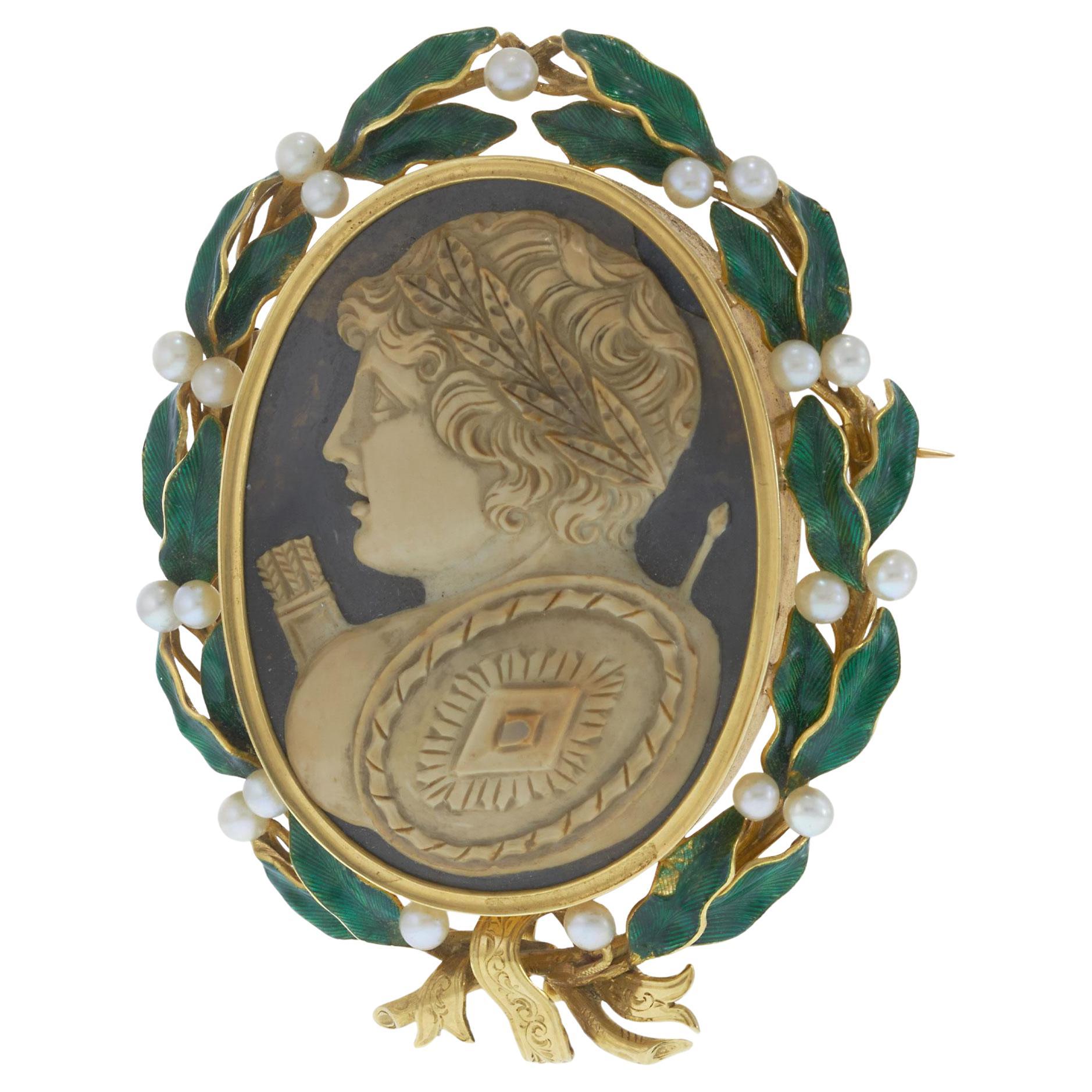 Victorian 18KT Gold Agate Cameo Brooch with Enamel and Pearls For Sale