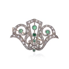 Victorian 18kt gold and silver diamond and emerald brooch