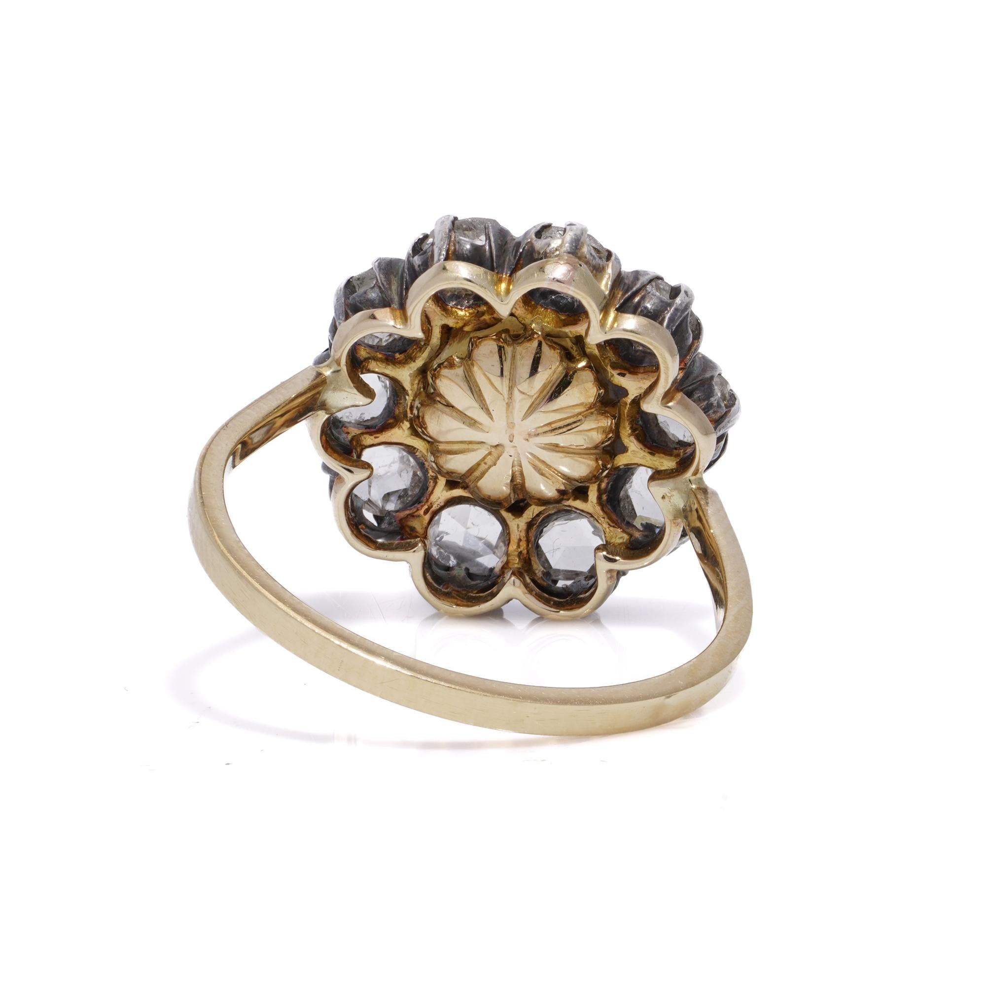 Victorian 18kt gold and silver  Pearl and Diamond Flower Cluster Ring In Good Condition For Sale In Braintree, GB