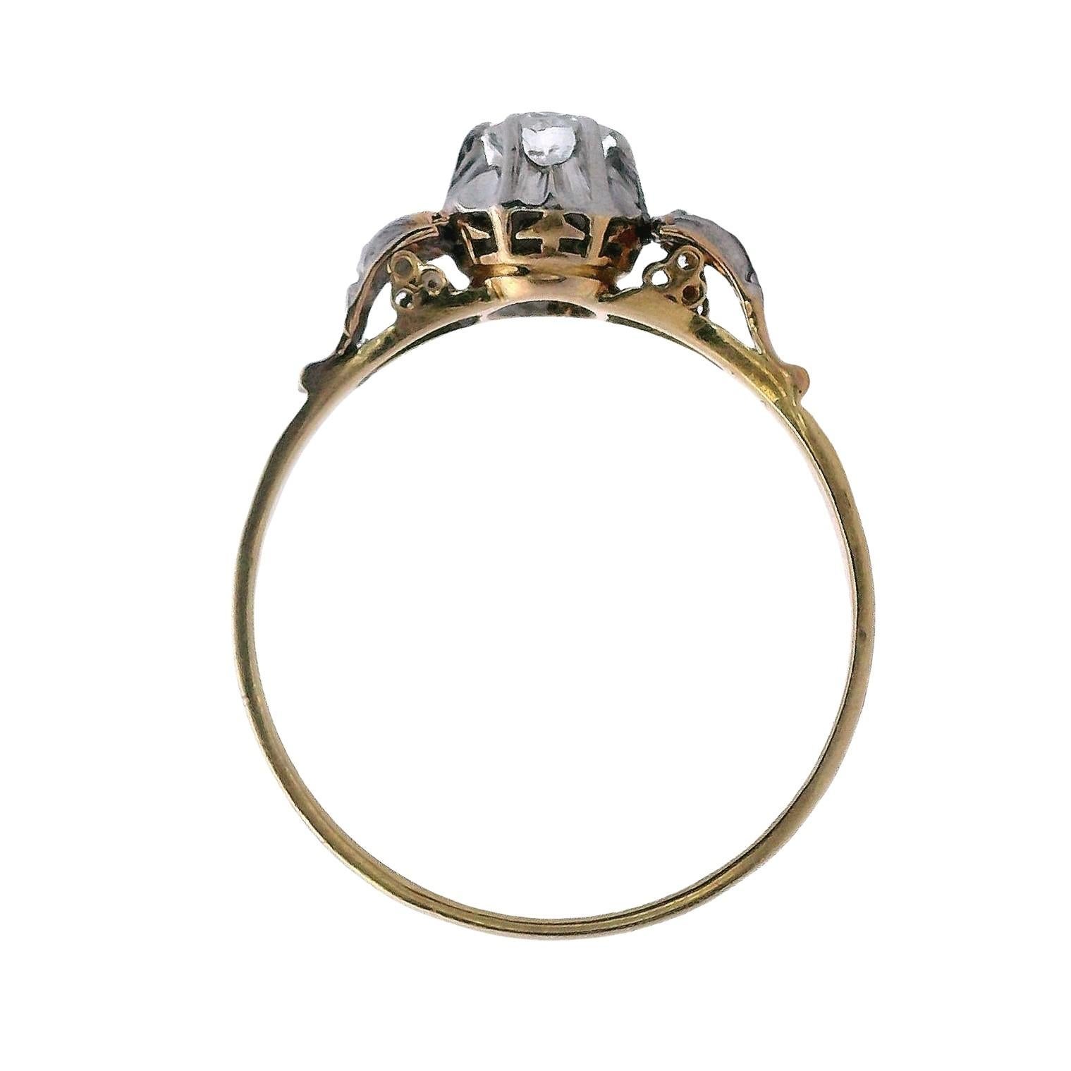 Anello vittoriano in oro 18kt con solitario e diamanti in vendita 2