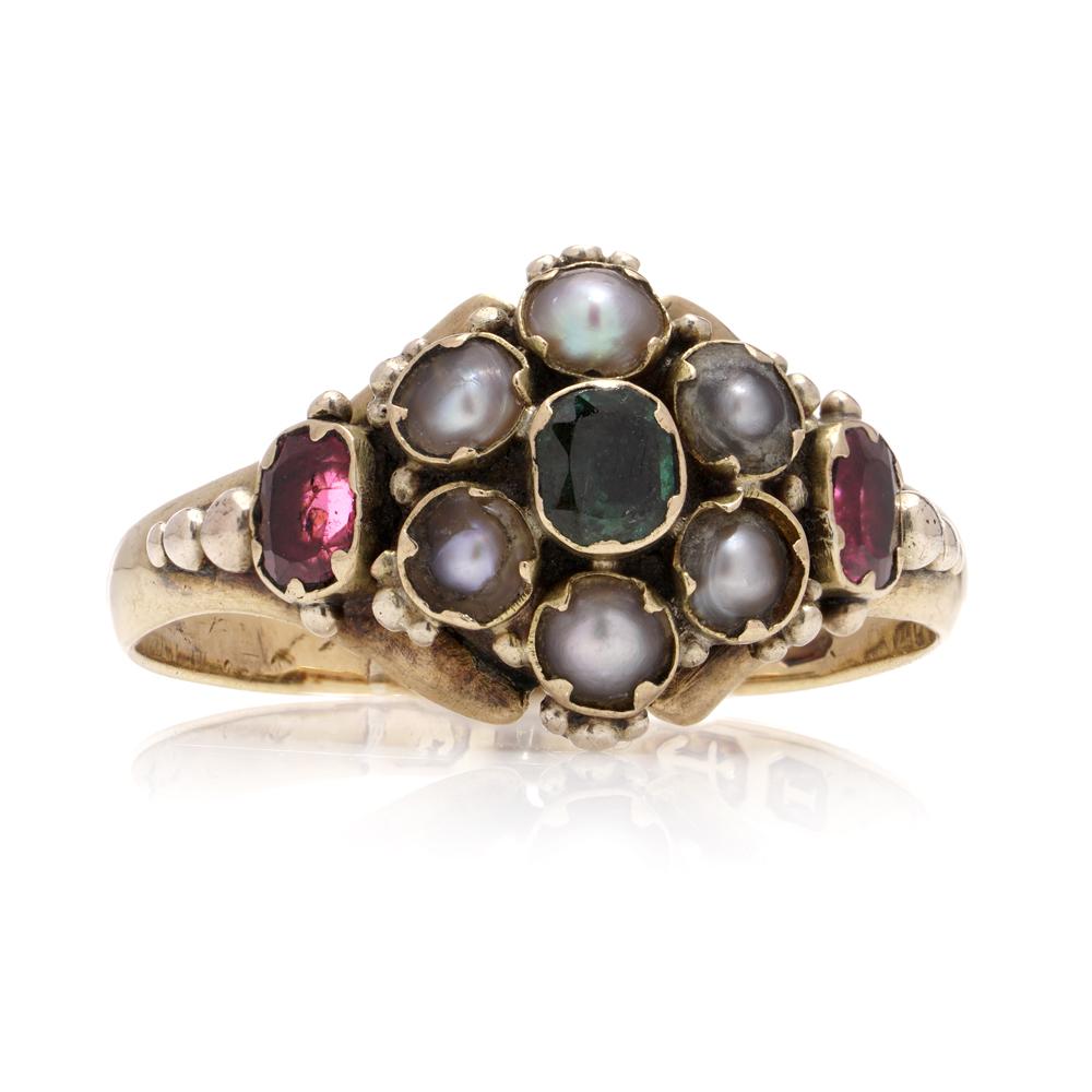 Victorian 18kt gold mourning cluster ring with gems For Sale 2