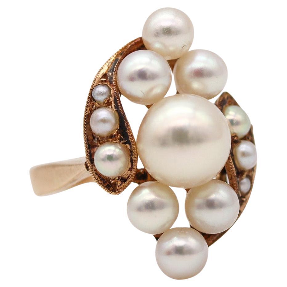 Victorian 1900 Cluster Ring In 14Kt Yellow Gold With Round White Pearls