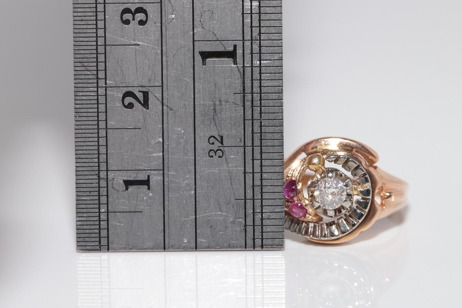 Viktorianischen 1900er 18k Gold natürlichen Diamanten und Cabochon Cut Rubin Ring im Angebot 5
