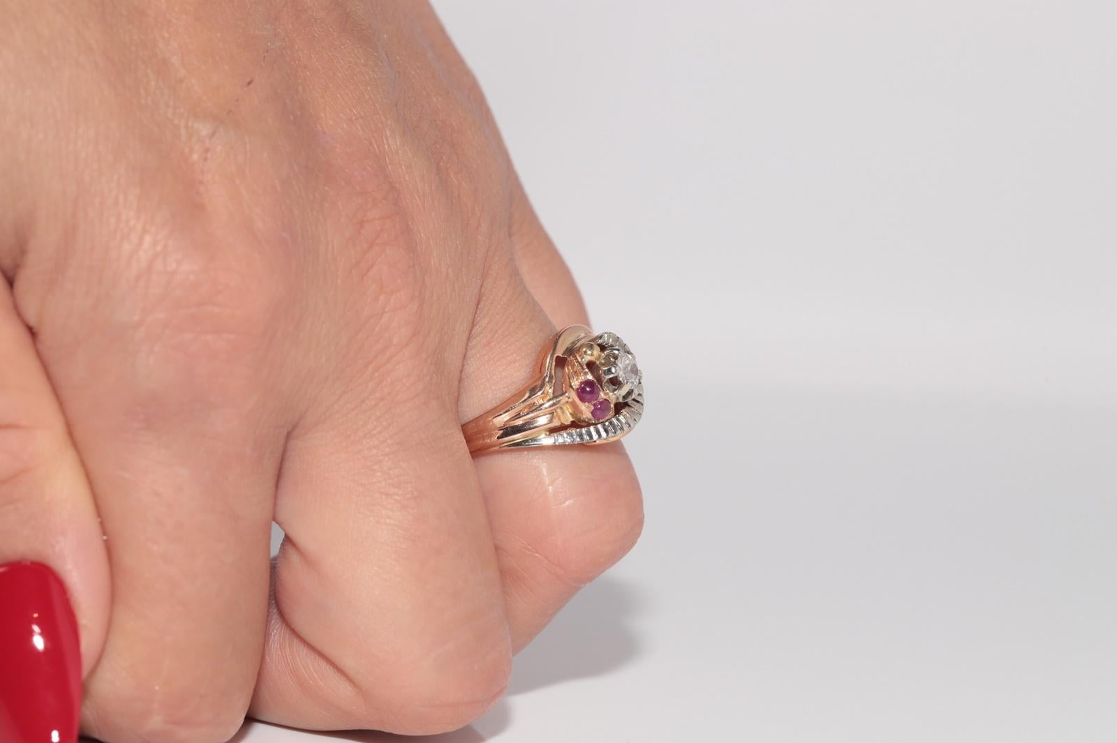 Viktorianischen 1900er 18k Gold natürlichen Diamanten und Cabochon Cut Rubin Ring im Angebot 10
