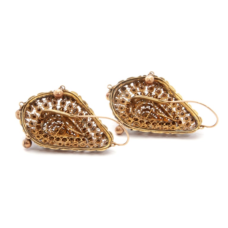Women's 14 Karat Yellow Gold Filigree Dangle Earrings For Sale