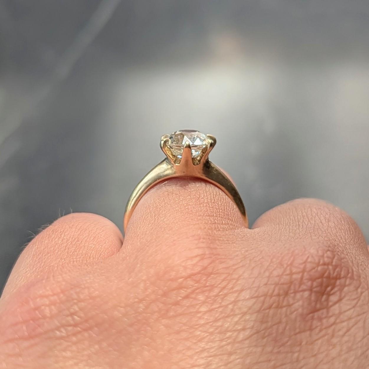 Victorian 1.96 CT European Diamond 14K Gold Antique Solitaire Engagement Ring For Sale 4
