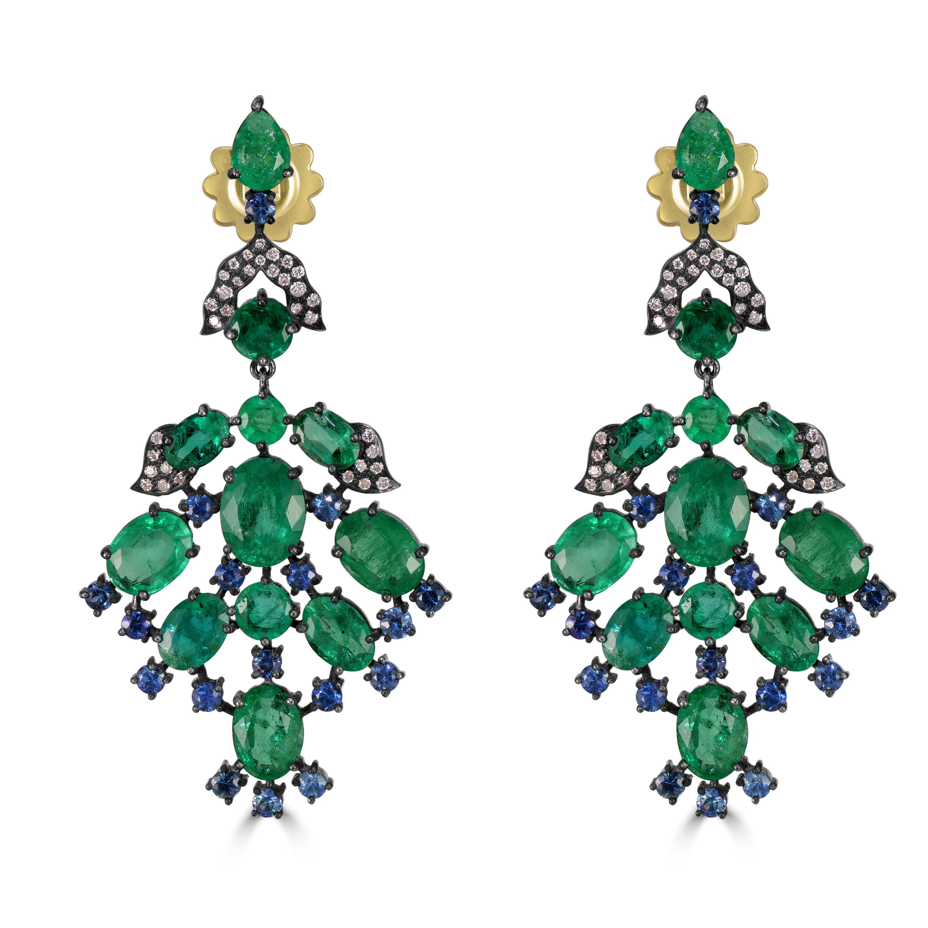 Victorian 19.68 Cttw. Emerald, Blue Sapphire and Diamond Dangle Earrings  In New Condition For Sale In New York, NY