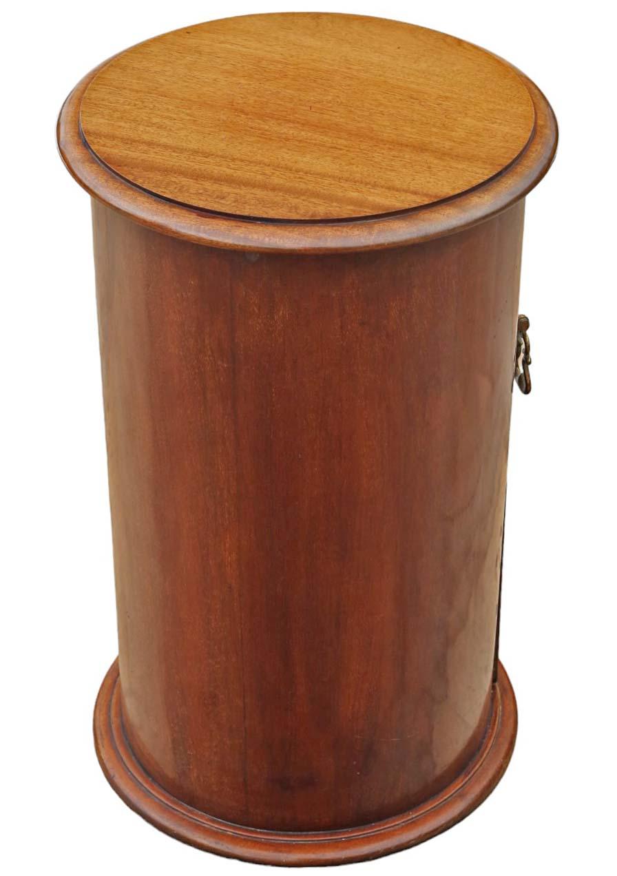 Victorian 19th Century Antique Mahogany Cylinder Bedside Table Cupboard Cabinet (19. Jahrhundert) im Angebot