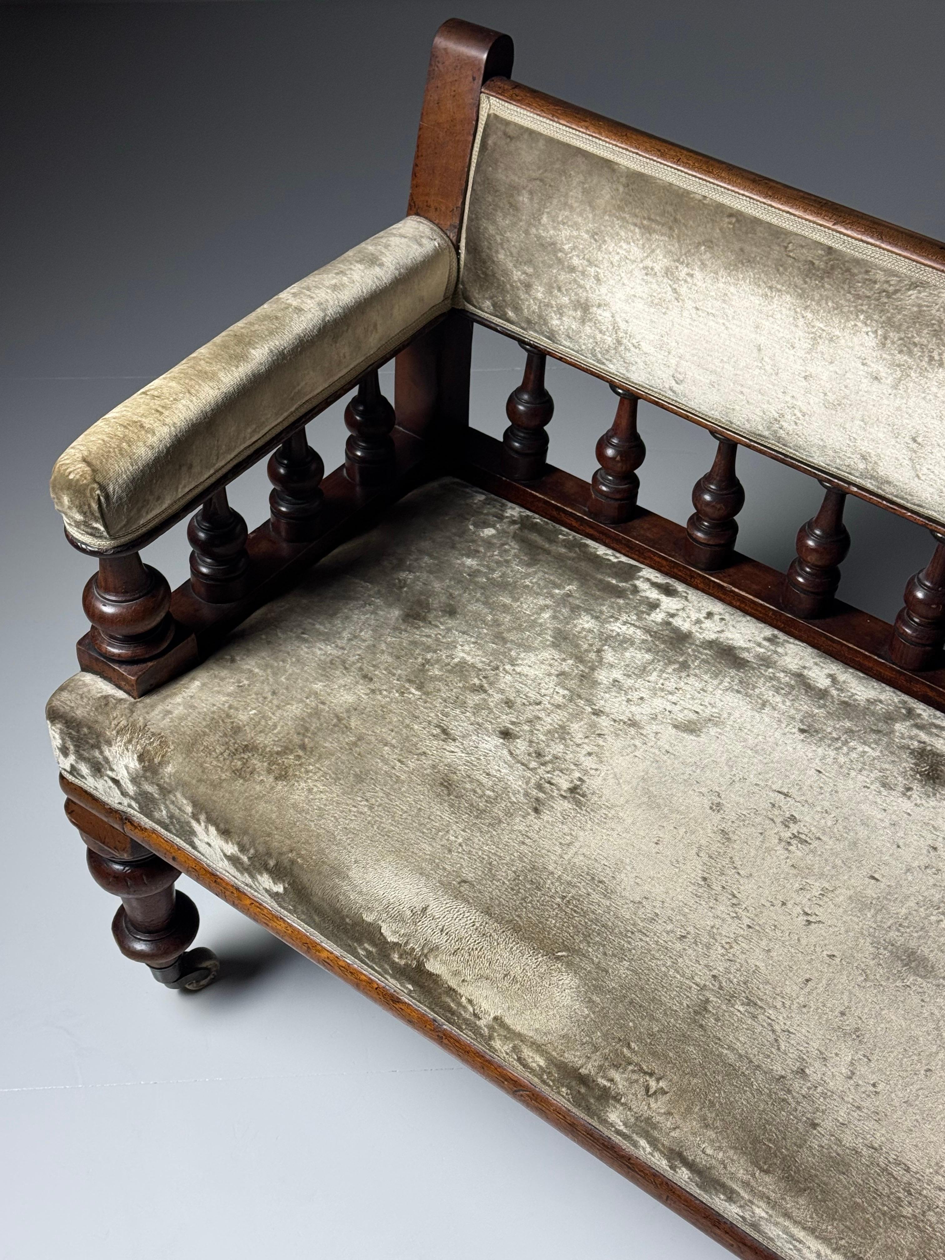 Victorian 19th century Bench 273cm For Sale 6