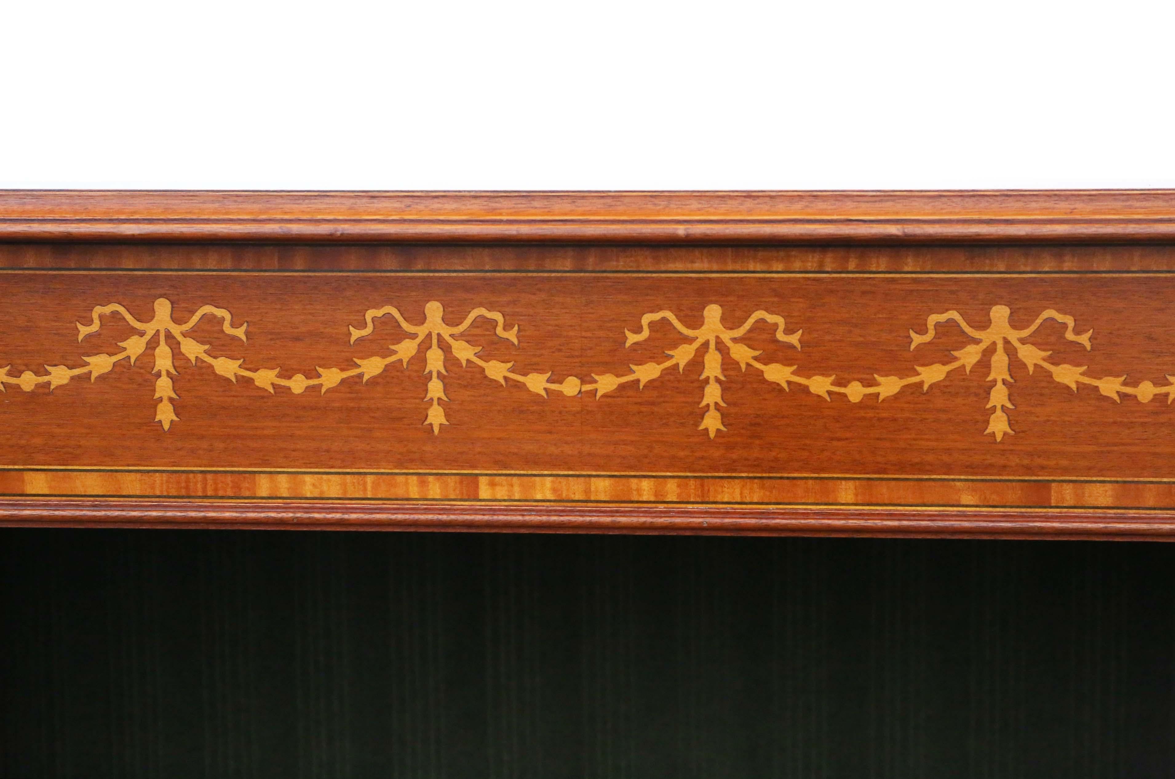 Late 19th Century Victorian 19th Century Inlaid Mahogany Adjustable Bookcase