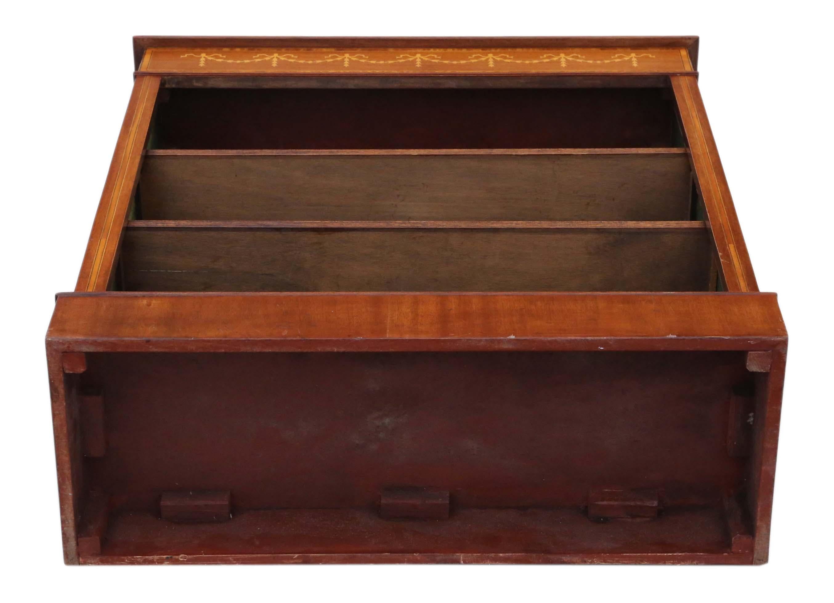 Victorian 19th Century Inlaid Mahogany Adjustable Bookcase 5