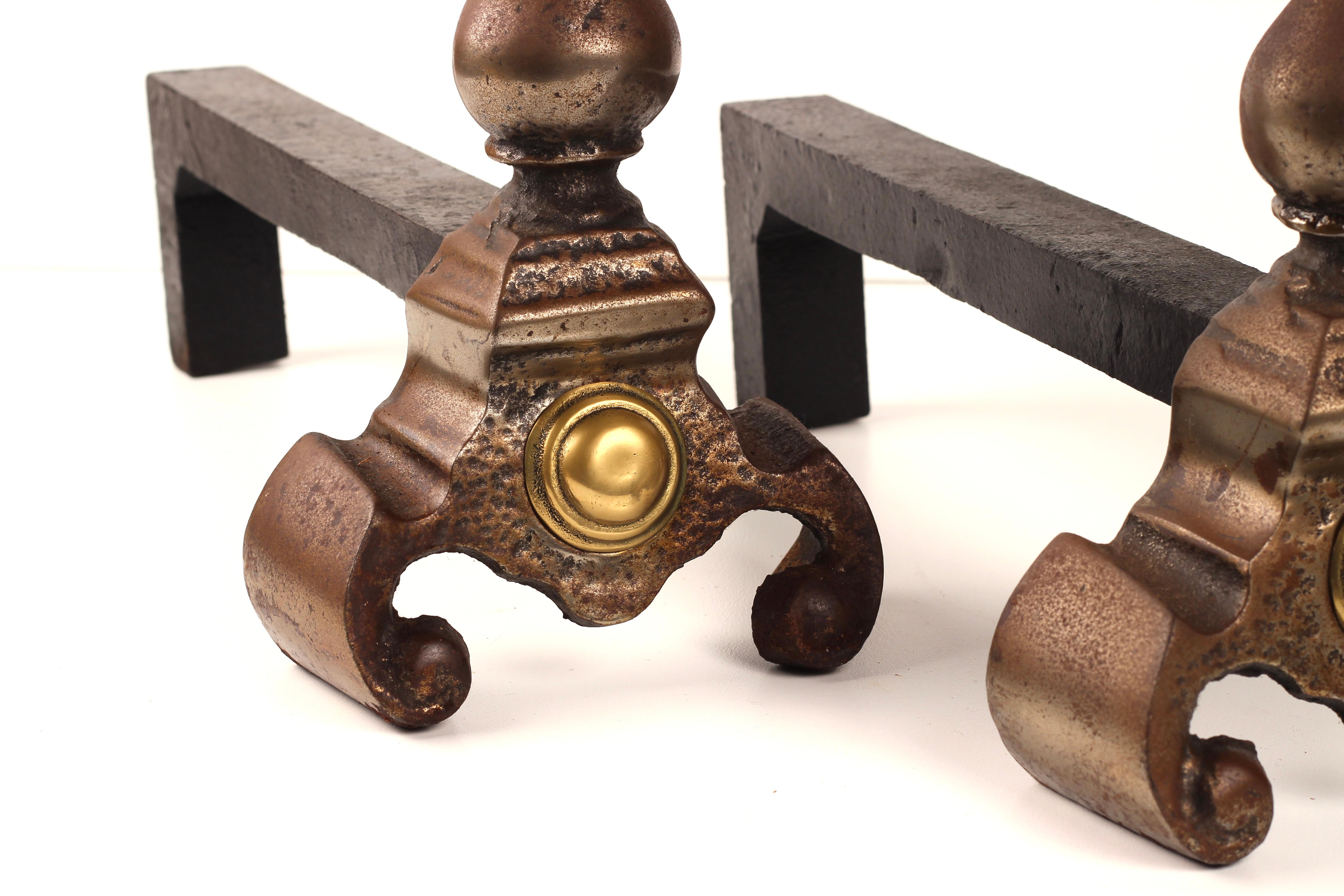 Focolari / Andirons vittoriani del XIX secolo in ferro, ottone e acciaio in vendita 3