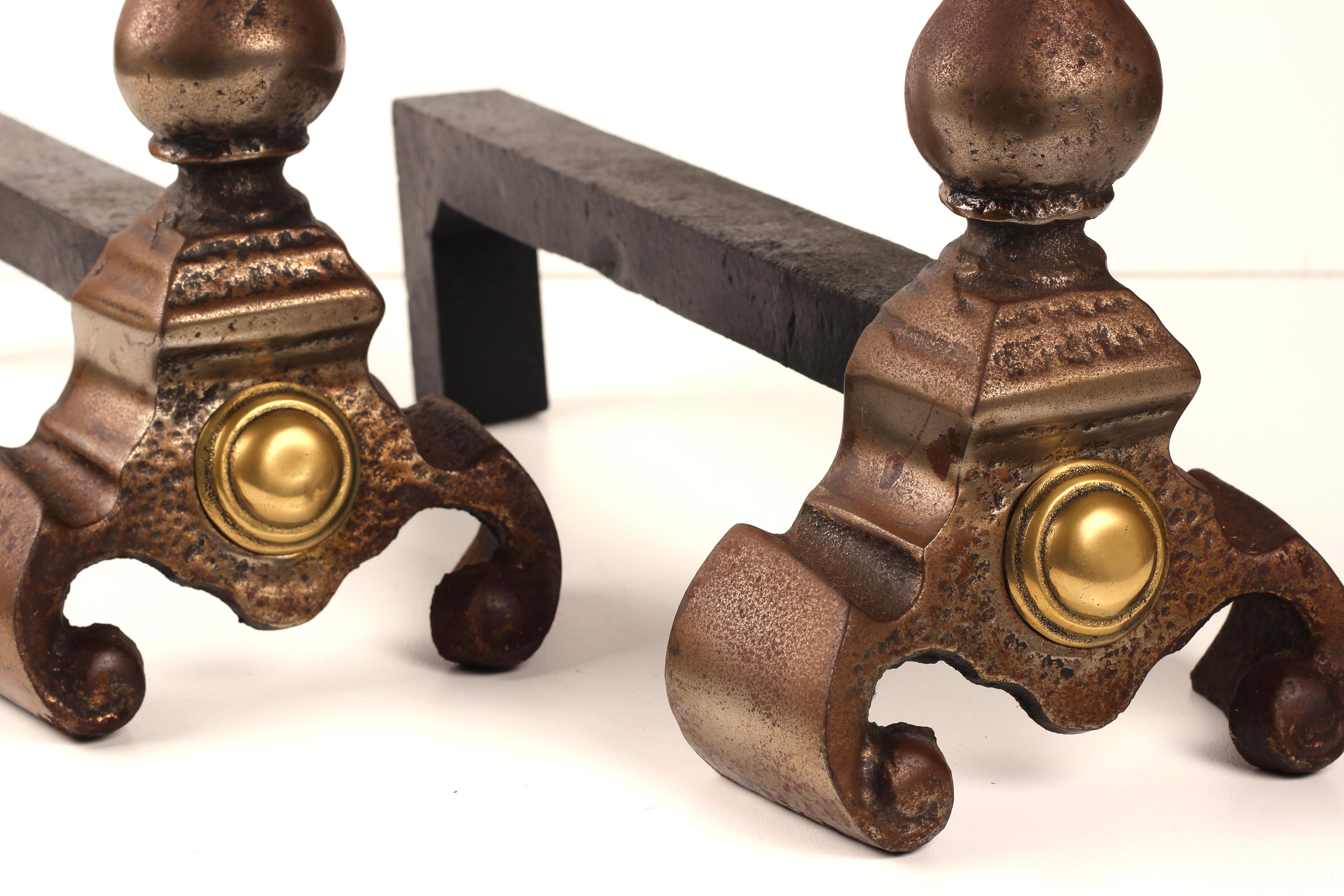 Focolari / Andirons vittoriani del XIX secolo in ferro, ottone e acciaio in vendita 4