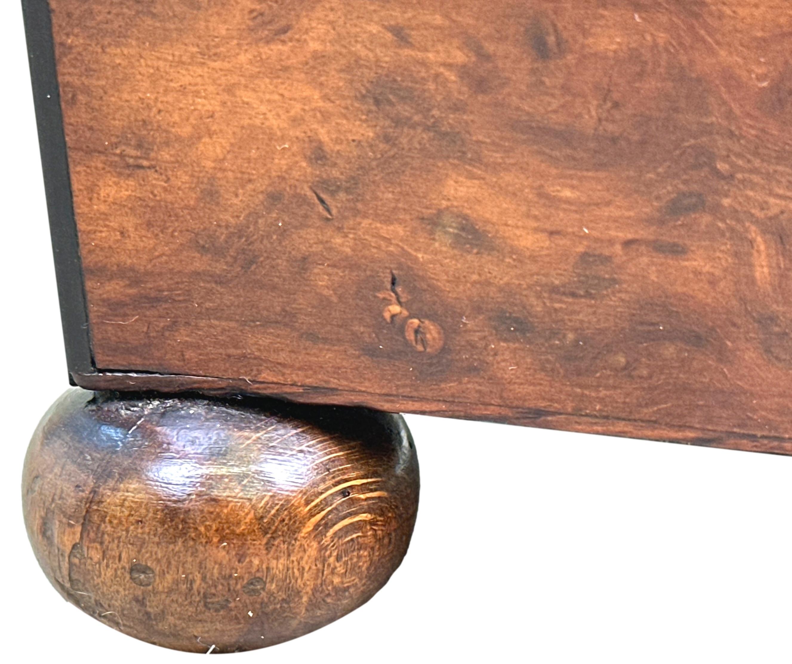 Victorian 19th Century Large Yew Tea Caddy For Sale 2