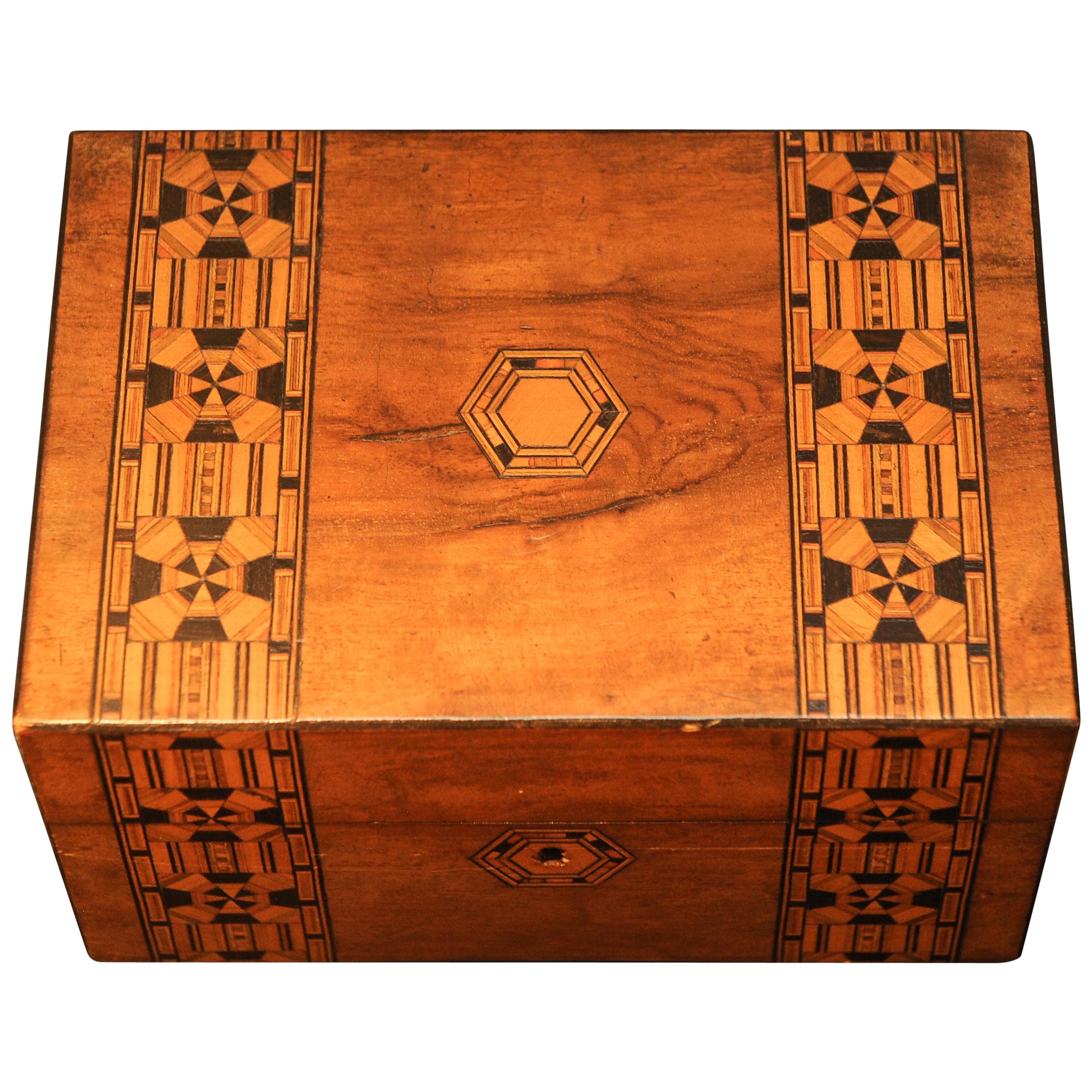 Victorian 19th Century Tunbridge Ware Collectors Box with Original Features For Sale