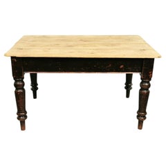 Victorian, 19th-Century Two-Tone Pine Farmhouse Kitchen Table with a Drawer Ava