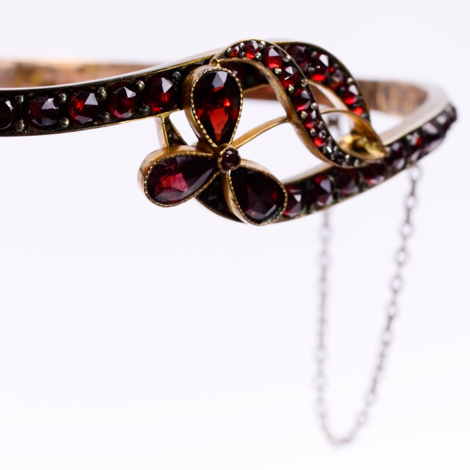 Victorian 19th Century Vintage Red Garnet Bangle Bracelet w Clasp & Chain 3