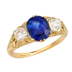 Victorian 2 carat sapphire old mine cut diamond 18k yellow gold three stone ring