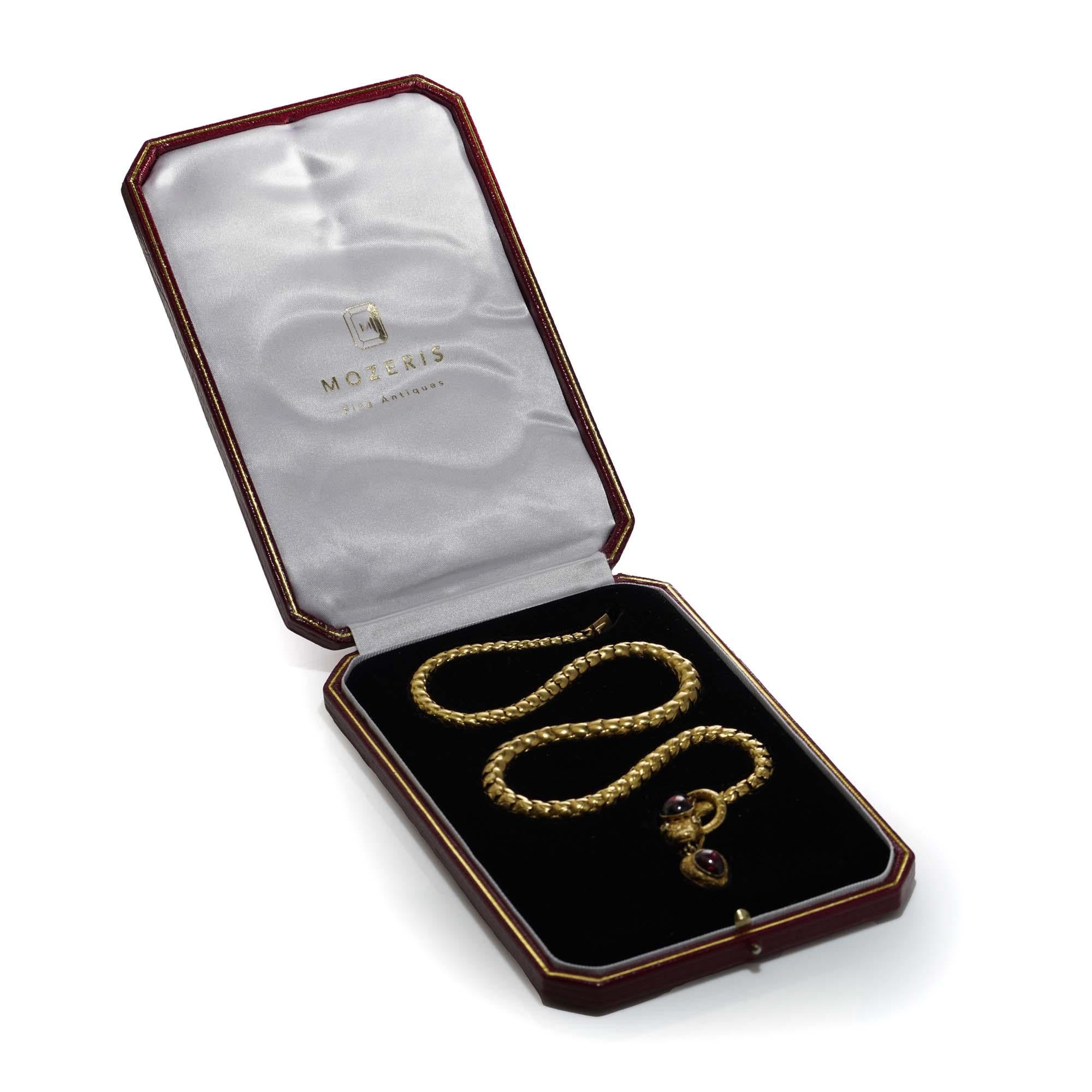 Collana vittoriana in oro 20kt con granato e smeraldo a forma di serpente in vendita 7