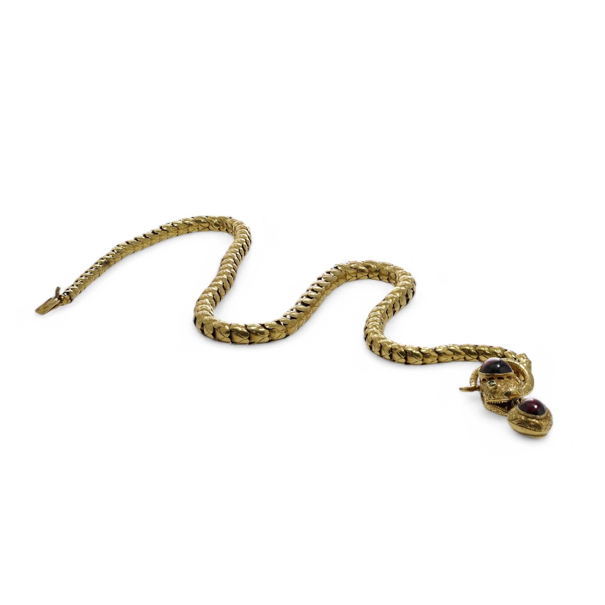 Collana vittoriana in oro 20kt con granato e smeraldo a forma di serpente in vendita 1