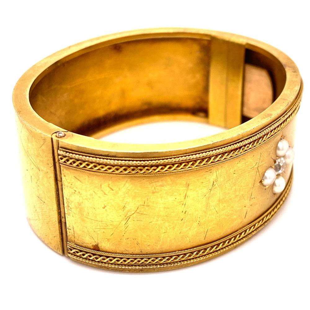 Victorian 21 Karat Yellow Gold Diamond Seed Pearl Bangle Bracelet Brooch Set In Good Condition In Boca Raton, FL
