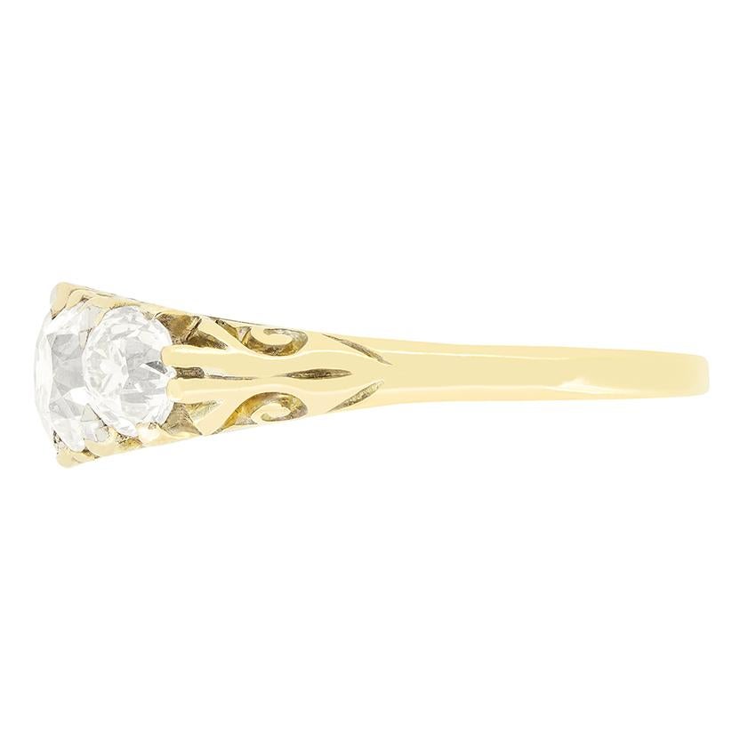 Viktorianischer 2,10ct Diamant Fünf Stein, um 1880 im Zustand „Gut“ im Angebot in London, GB