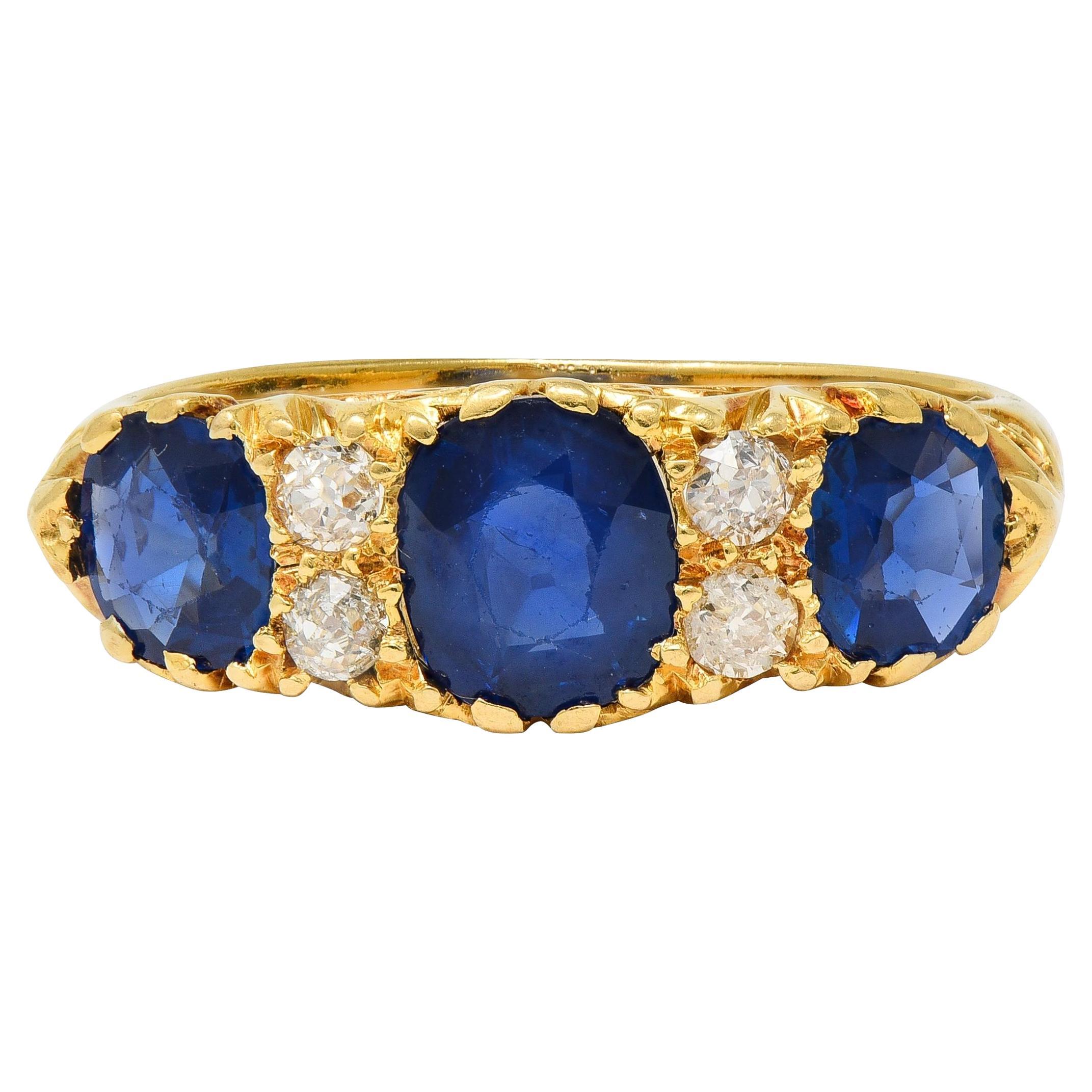 Victorian 2.14 CTW Sapphire Diamond 18K Yellow Gold Antique Scrolling Band Ring in vendita