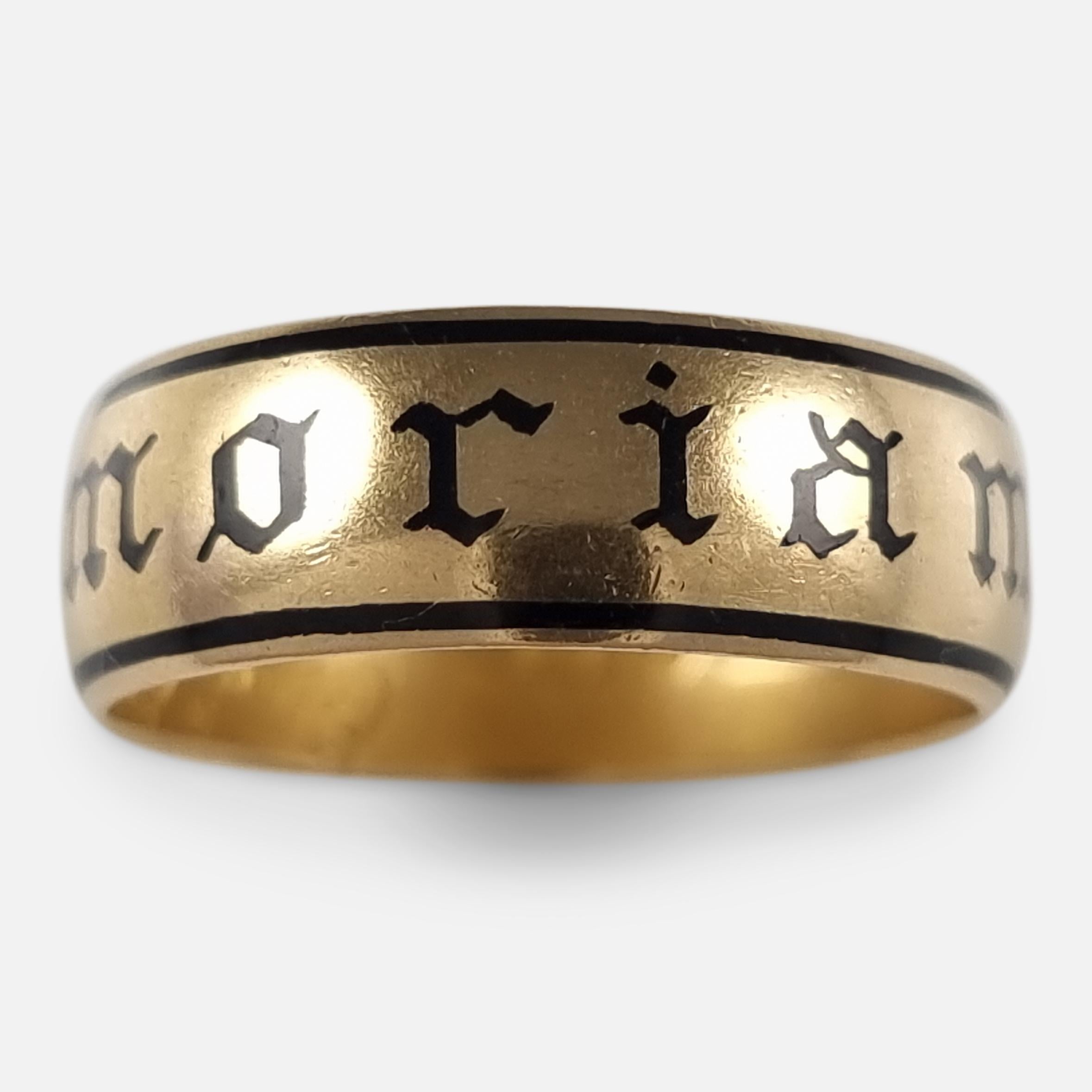 Victorian 22 Carat Gold and Enamel Memorial Ring, 1896 For Sale 5