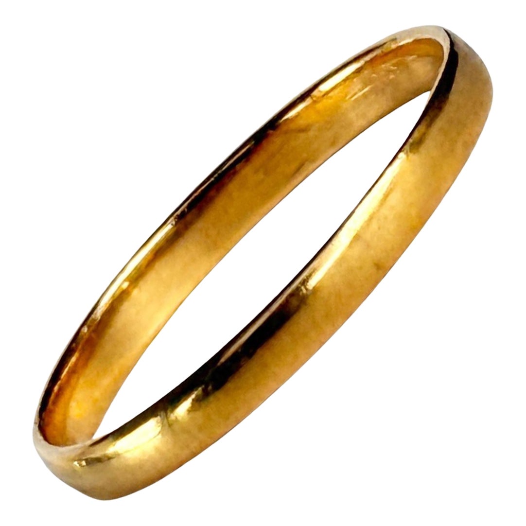 Victorian 22 Carat Gold Band For Sale