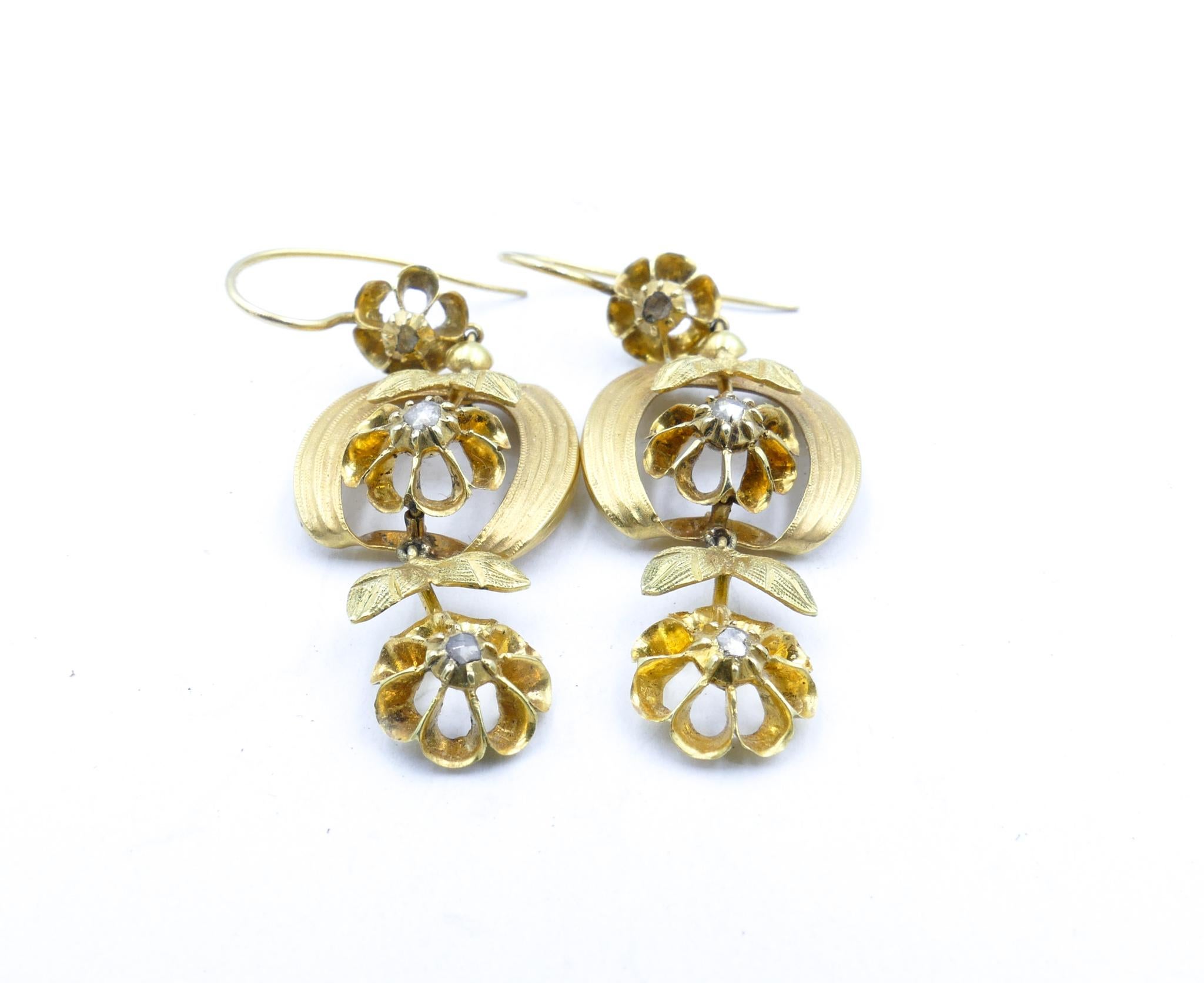 Women's Victorian 22 Karat Yellow Gold and Rose Cut Diamond Drop Earrings For Sale