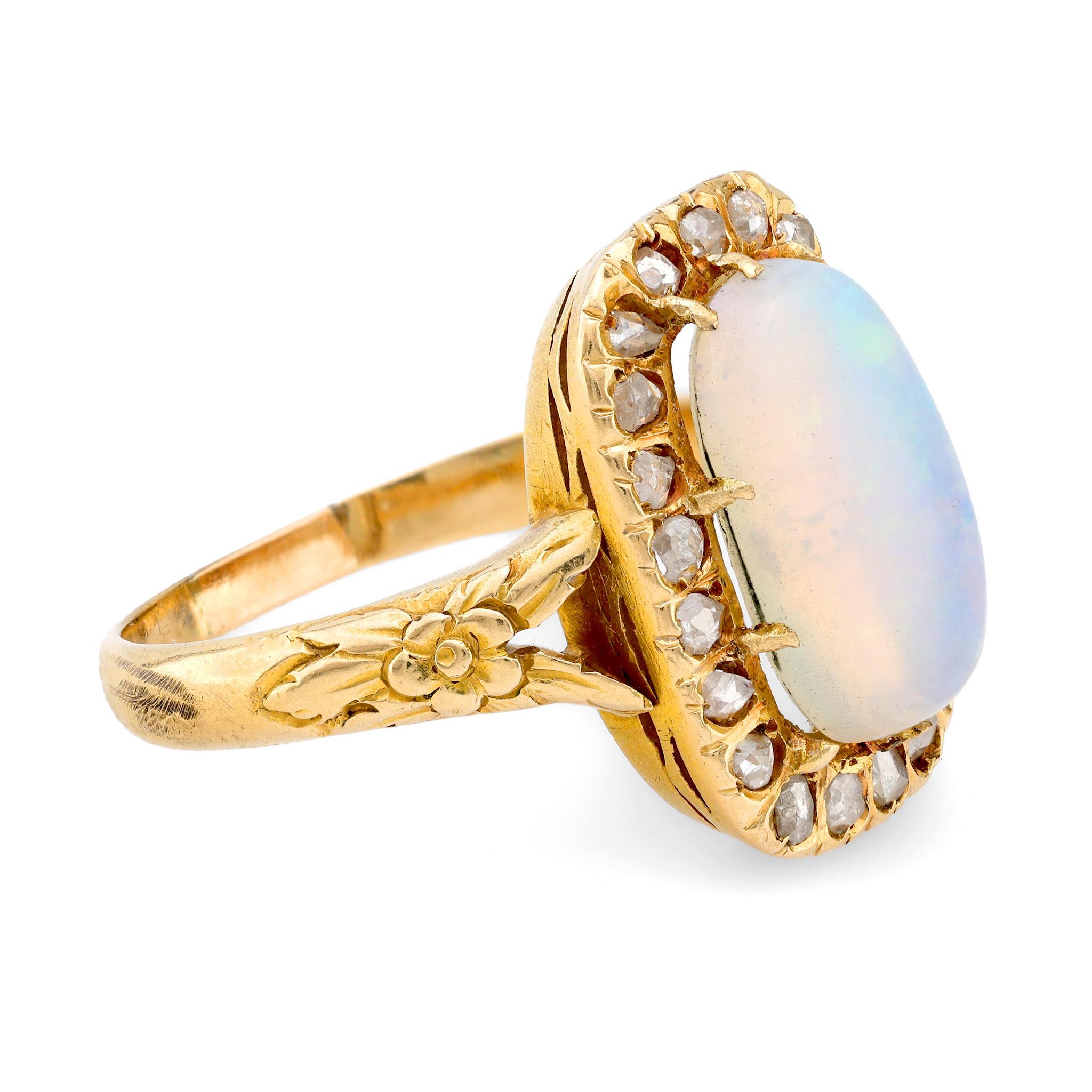Cabochon Victorian 2.30 carat opal diamond 18k yellow gold halo ring