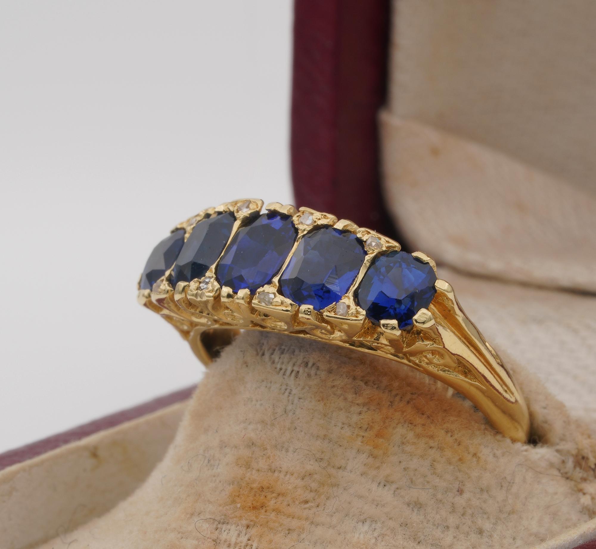 Women's or Men's Victorian 2.30 Ct Natural Sapphire Five stone ring For Sale