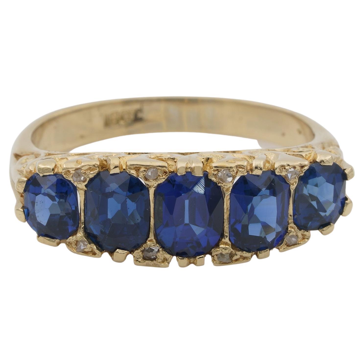 Victorian 2.30 Ct Natural Sapphire Five stone ring For Sale
