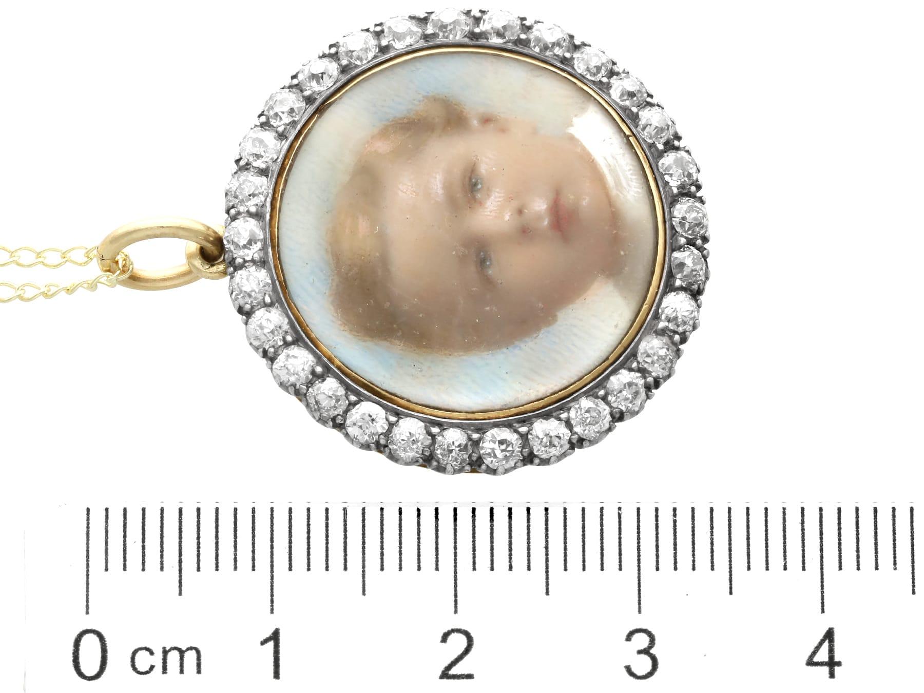 Viktorianische 2,32 Karat Diamant und 12k Gelbgold Miniature Portrait Anhänger im Angebot 1