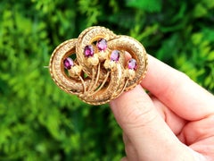 Victorian 2.35 carat and 21k Yellow Gold Brooch