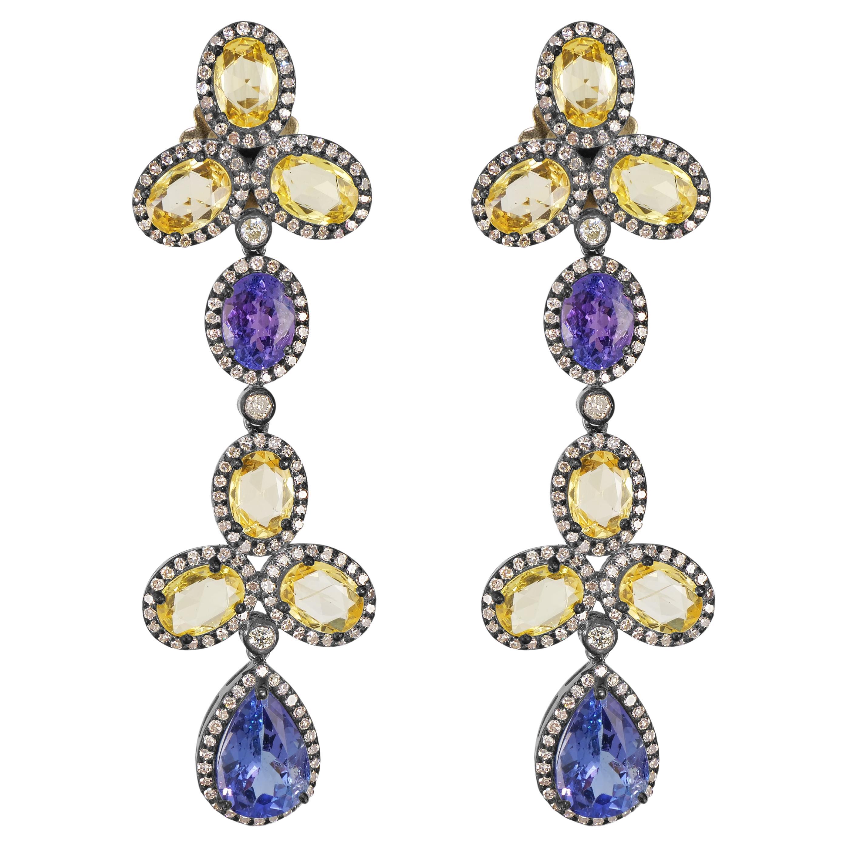 Victorian 24.87 ct. pt. Pendants d'oreilles en tanzanite, saphir jaune et diamant 