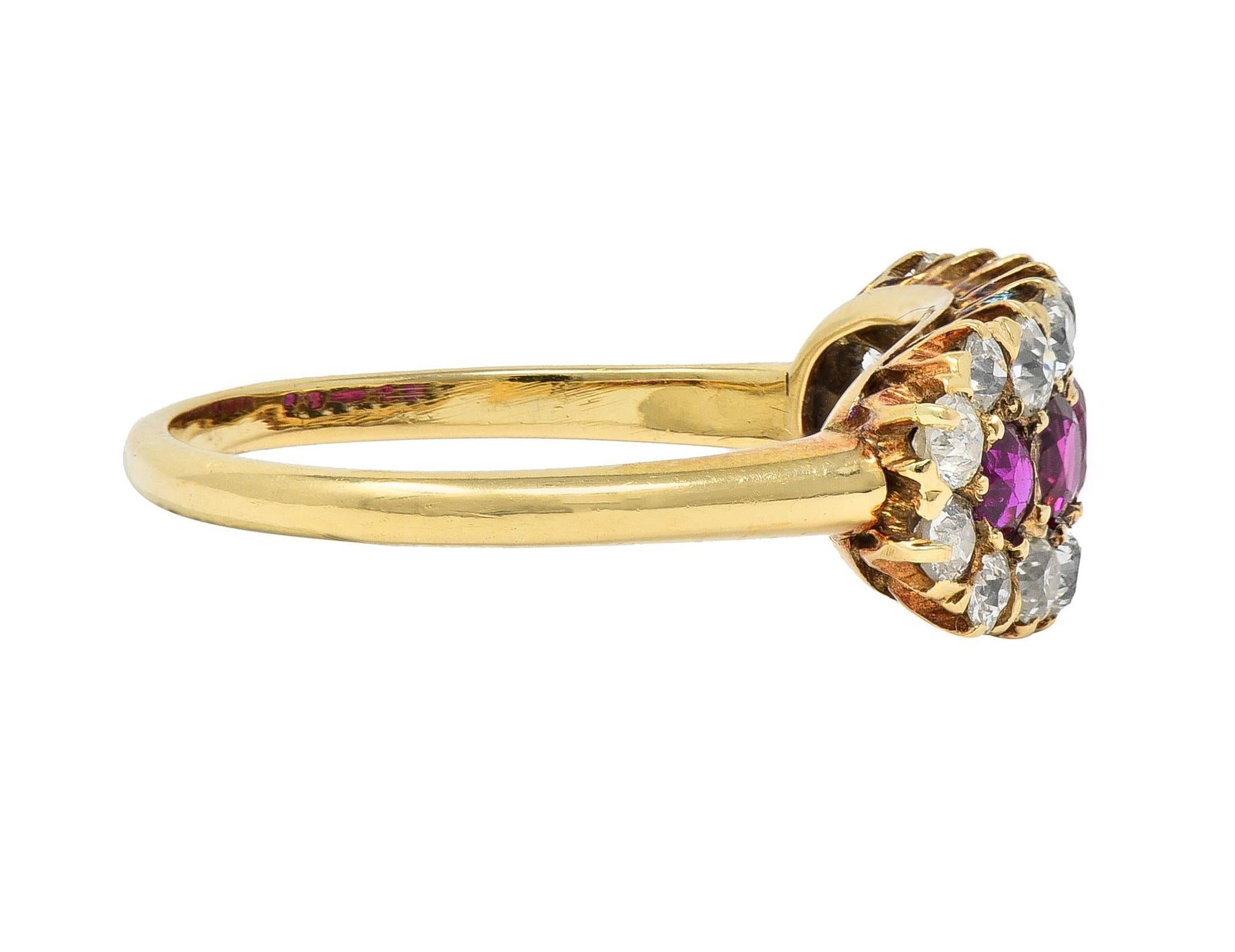 Taille ronde Bague jonc victorienne en or jaune 14 carats, diamants et rubis de 2,59 carats en vente